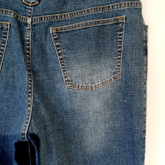 Clere Jeans Wm's 16 Straight Leg Bootcut Cotton Blend Stretch Med-Dk wash VGC - Picture 9 of 9